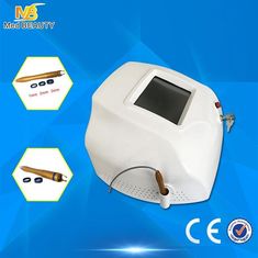 China Máquina vascular portátil del retiro del laser 980nm del diodo 30w para el tapón de la vena proveedor